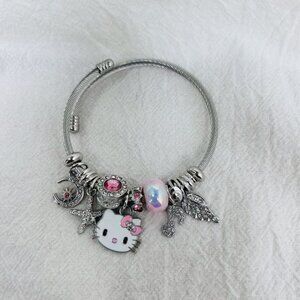 456 Pink Hello Kitty Bracelet cute